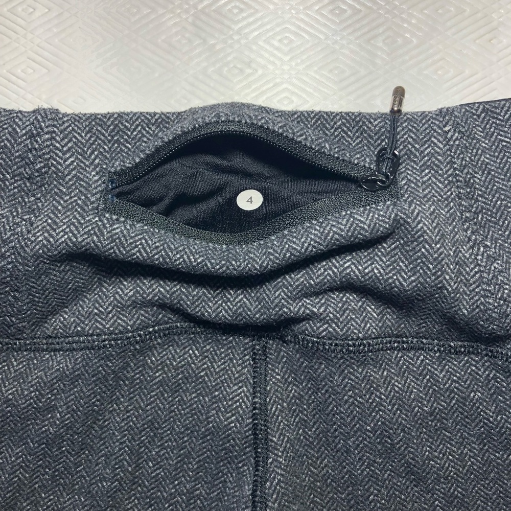 Lululemon Runder Under Pocket Herringbone Black 4 - Picture 5 of 7